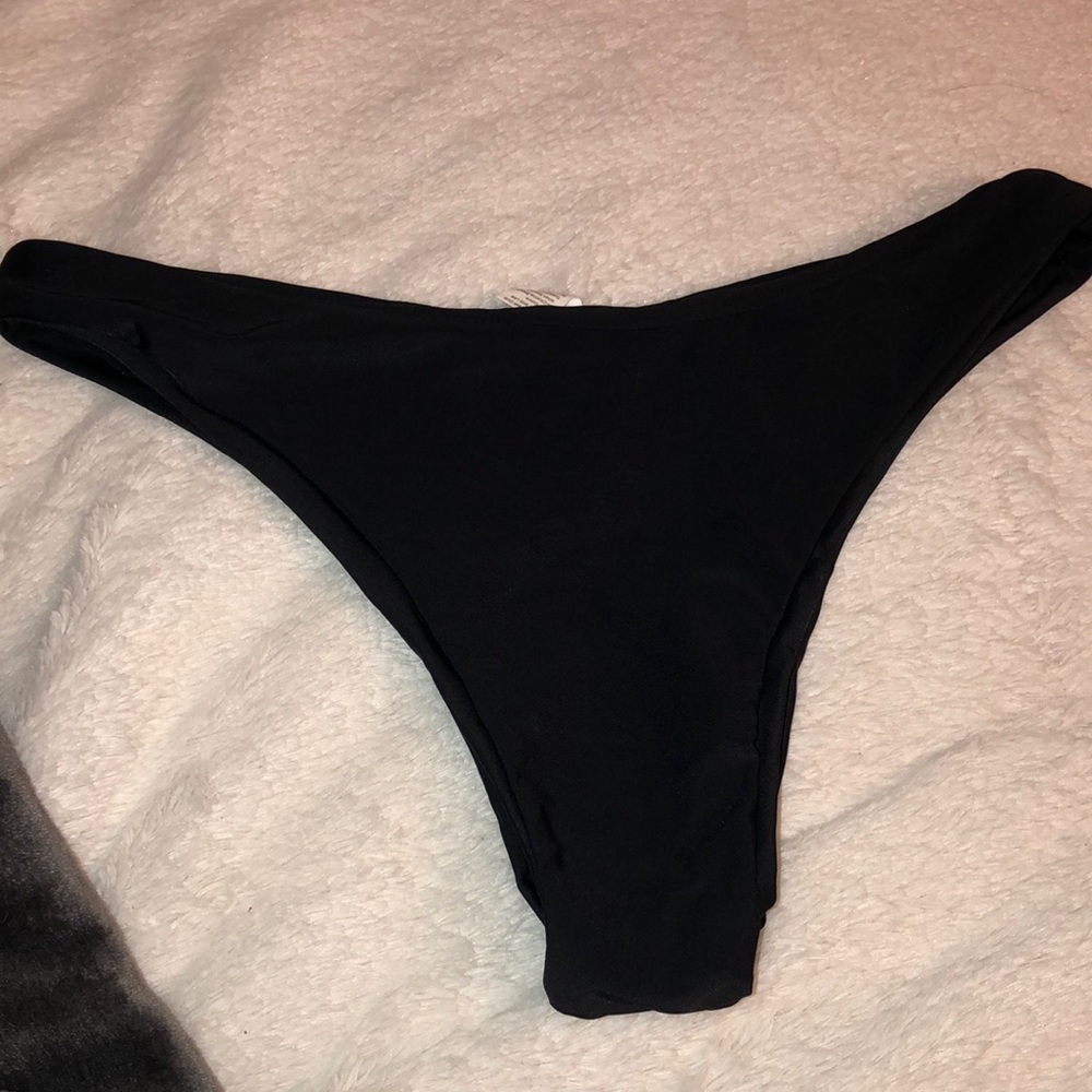 Bikini bottoms